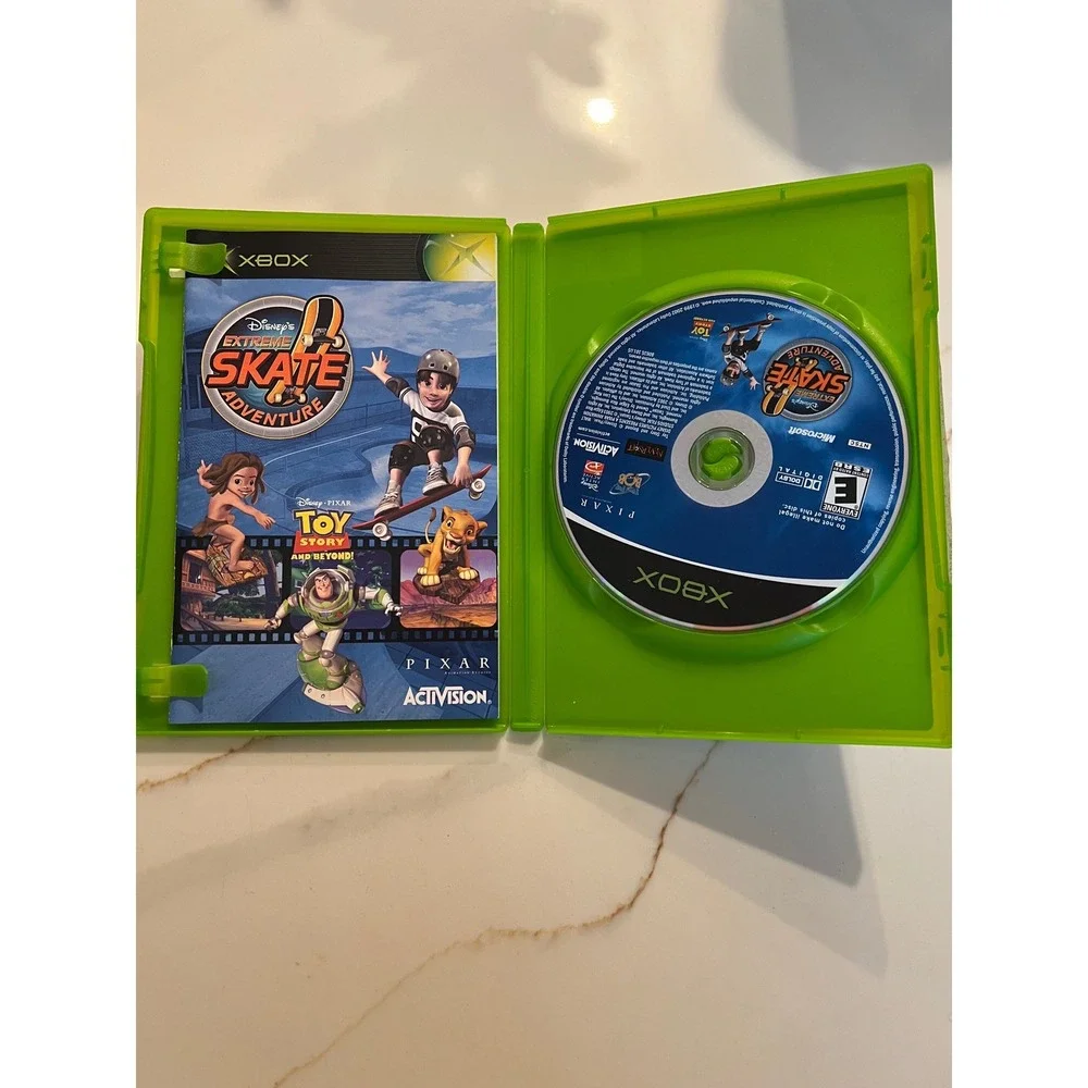 Disney Extreme Skate Adventure Xbox Game Toy Story‎ Lion King Tarzan Activision